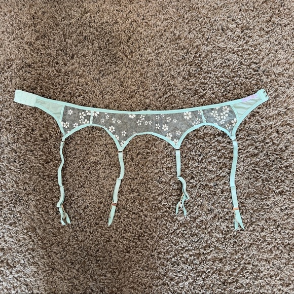 Rare Savage X Fenty Mint Daisy Puff Print Set - Picture 13 of 16